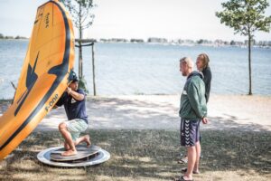 Wingfoiling auf Fehmarn Premium Einsteigerkurs