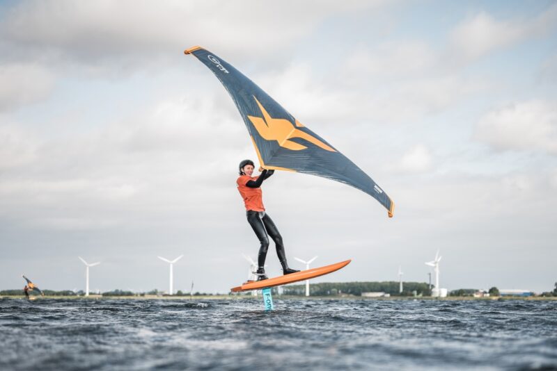 Wingfoiling on Fehmarn Premium beginner course