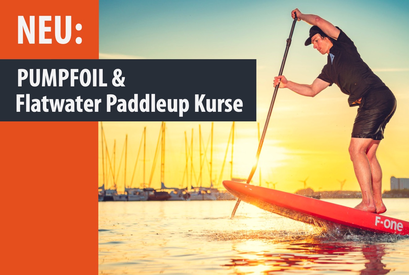Pumpfoiler beim Flatwater Paddleup im Sonnnenuntergang